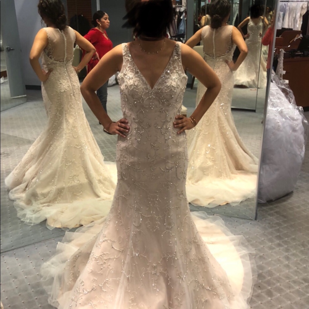 Alfred Angelo Sapphire 978 Wedding Dress